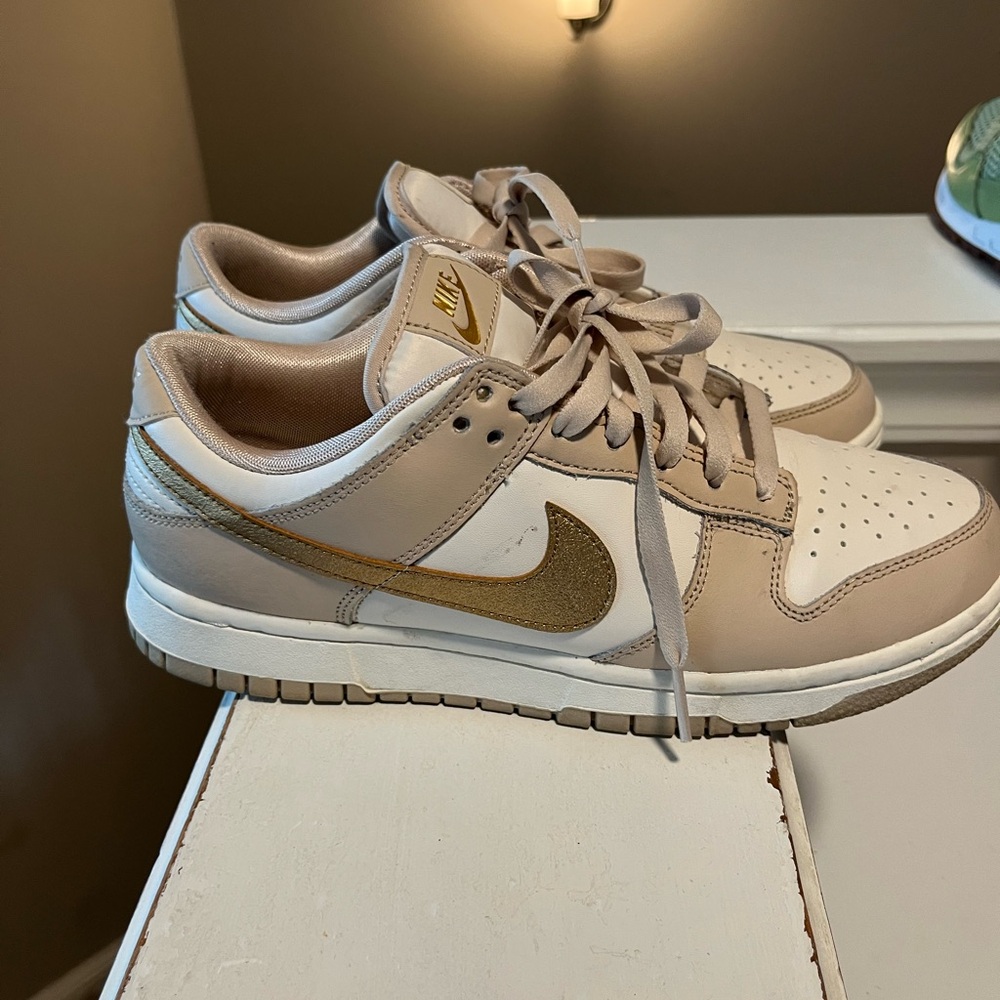 Nike Dunks